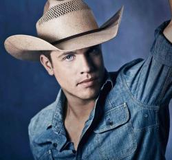 Dustin Lynch
