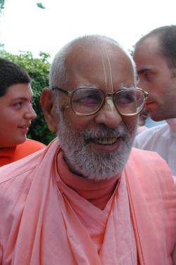 Srila Gurudeva